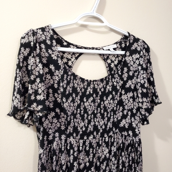 Patrons of Peace - Black and White Ditzt Floral Dress - Size M - Picture 3 of 9